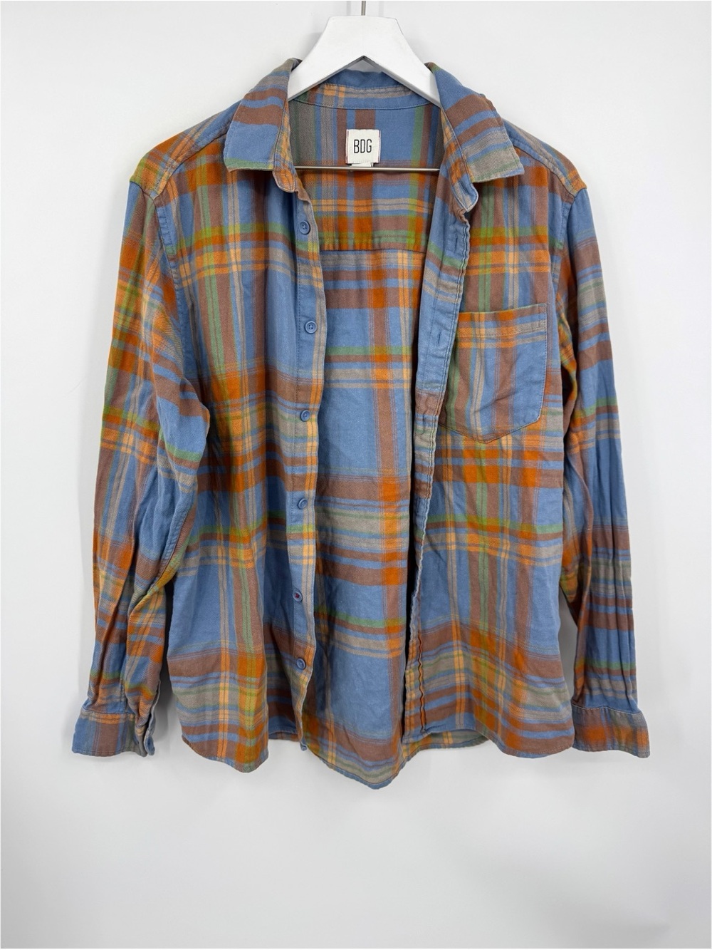 Urban Outfitters BDG Flannel Blue Button Up Size Medium